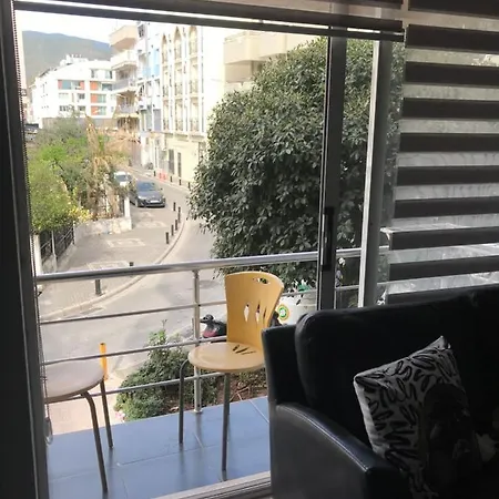 Lovely Studio In Excellent Central Location 1 Min Walk To Beach With Air/con Apartment Marmaris